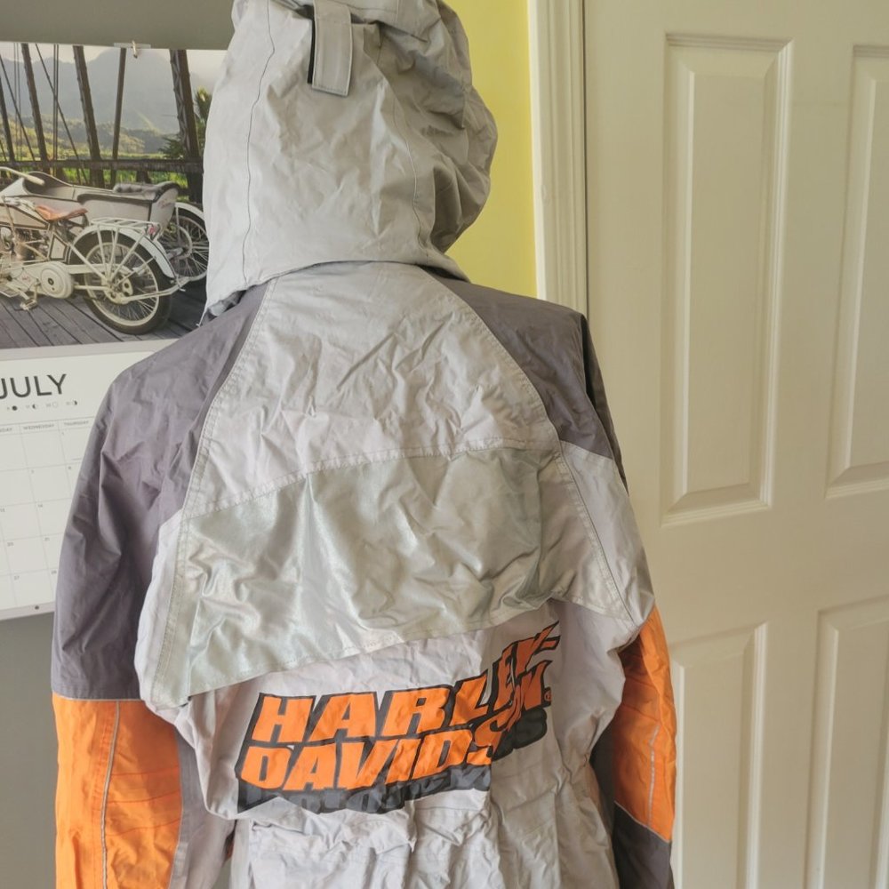Harley-Davidson Women's Reflective Rain Gear - Picture 3 of 16
